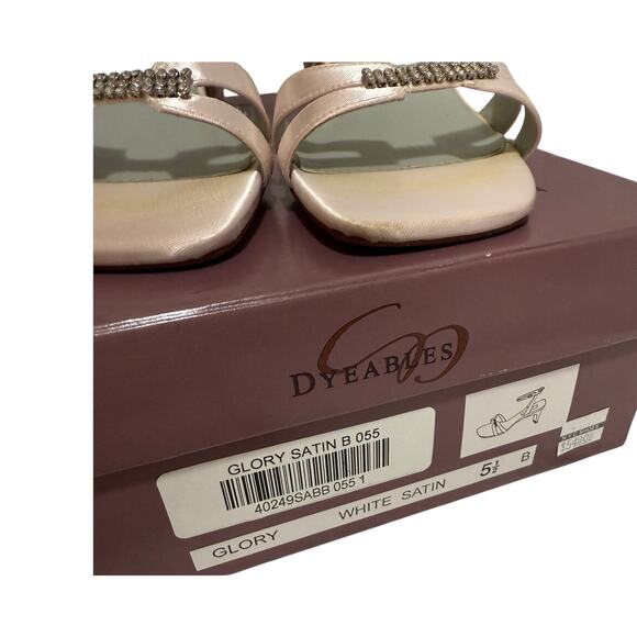 Dyeables Soft Pink Satin Size 5.5B Sandal Heels w/ Rhinestone Accent - Picture 2 of 11